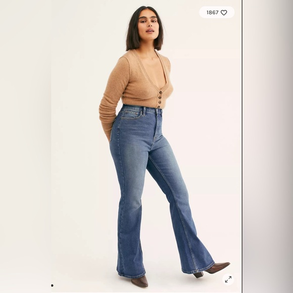 Free People CRVY Robyn High-Rise Flare Jeans - Picture 1 of 10
